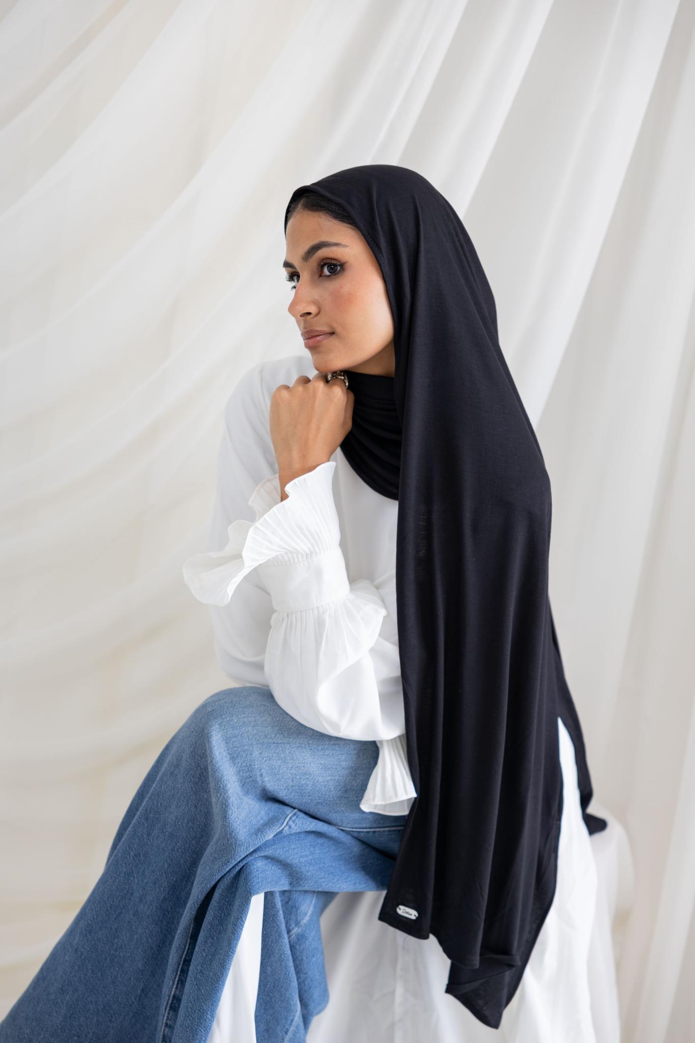 Black Lycra Scarf