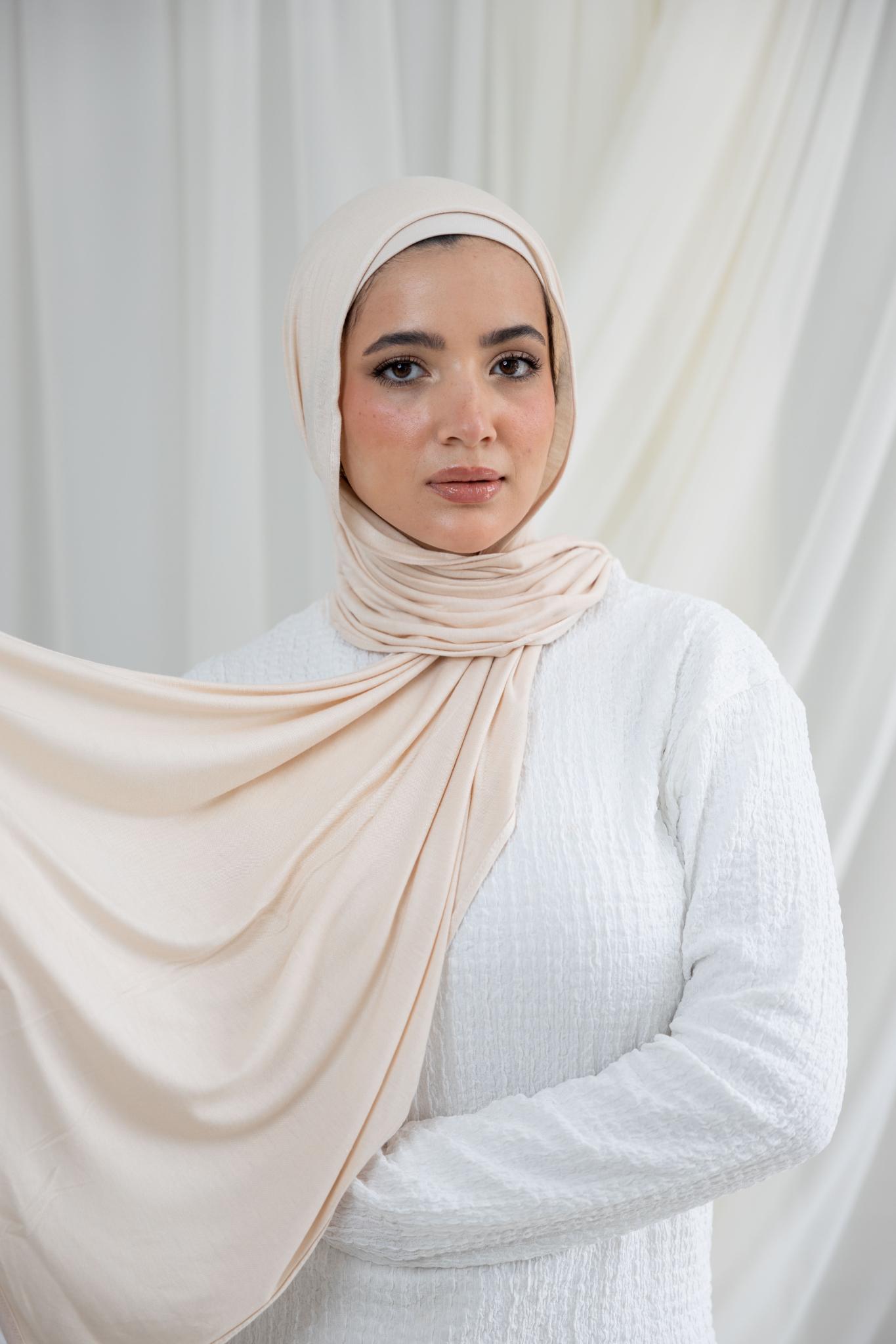 Off White Lycra Scarf