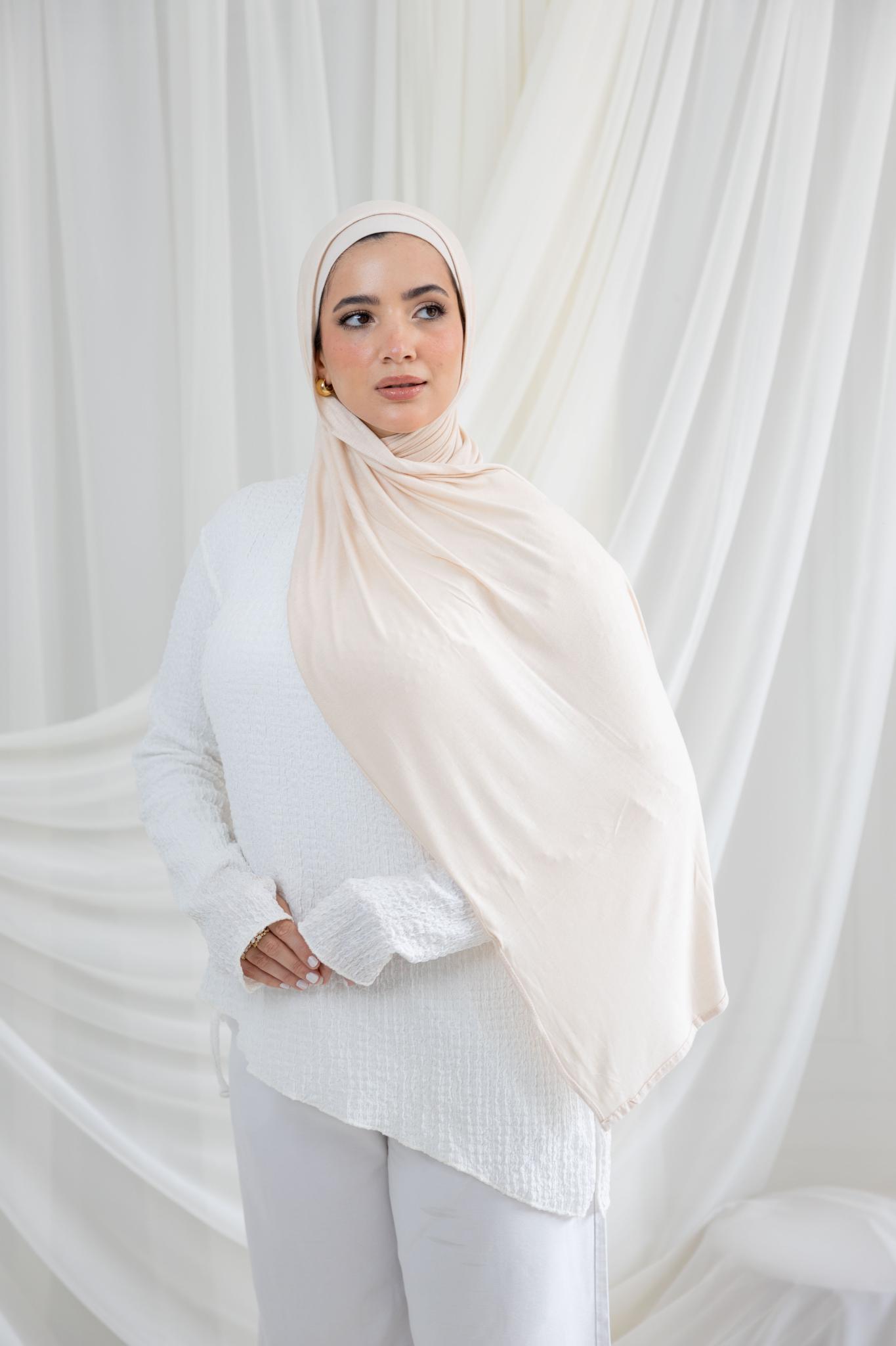 Off White Lycra Scarf
