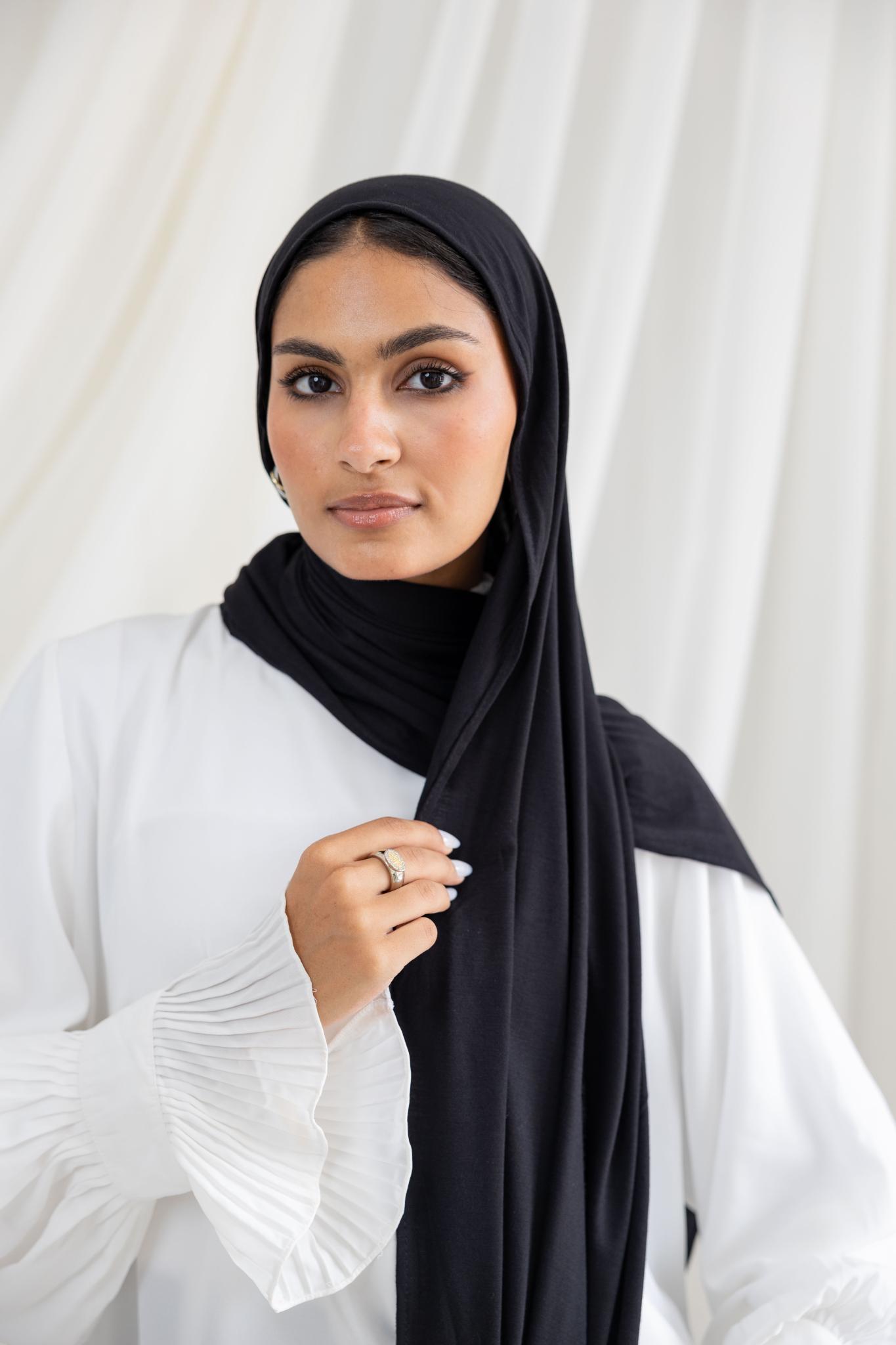 Black Lycra Scarf