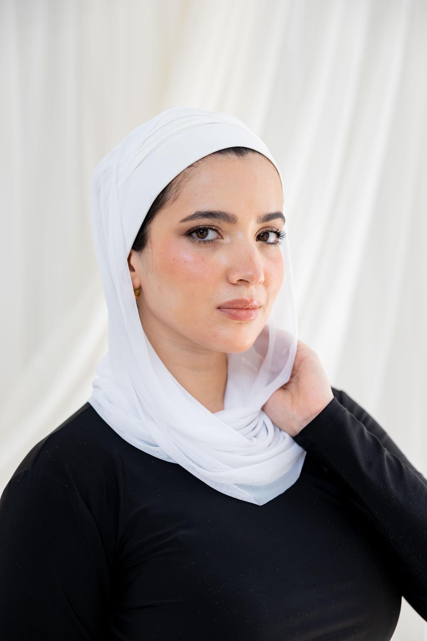 Ruffled Off White Swim Hijab